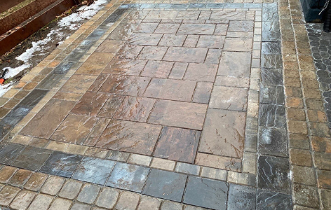 brick+patio+design+by+H+and+M+landscaping